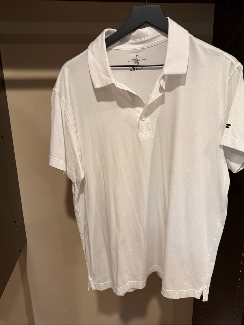 Fabletics Men's White Polo Shirt - Short Sleeve Performance